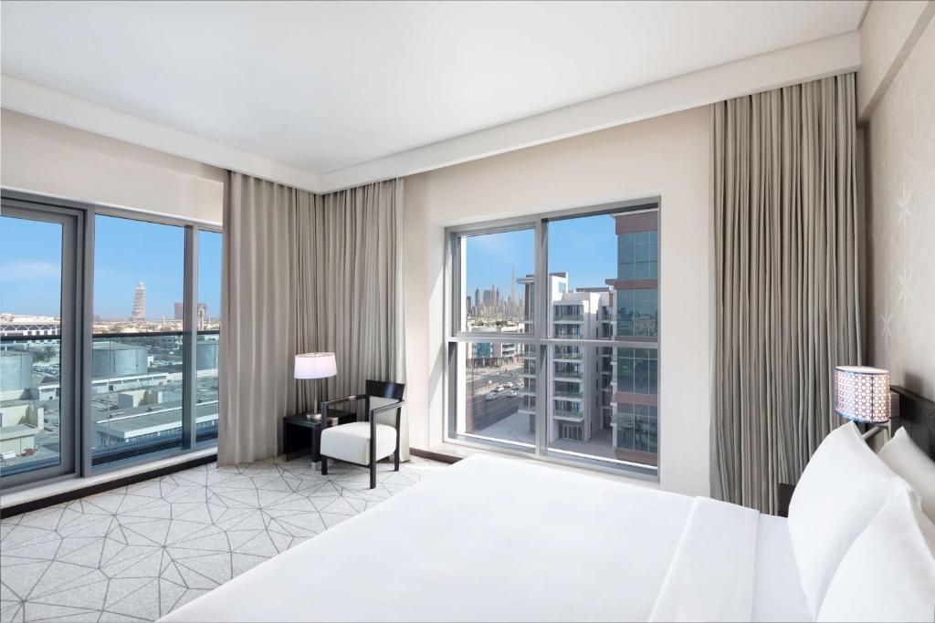 Hyatt Place Dubai Jumeirah, 4* | Dubai 