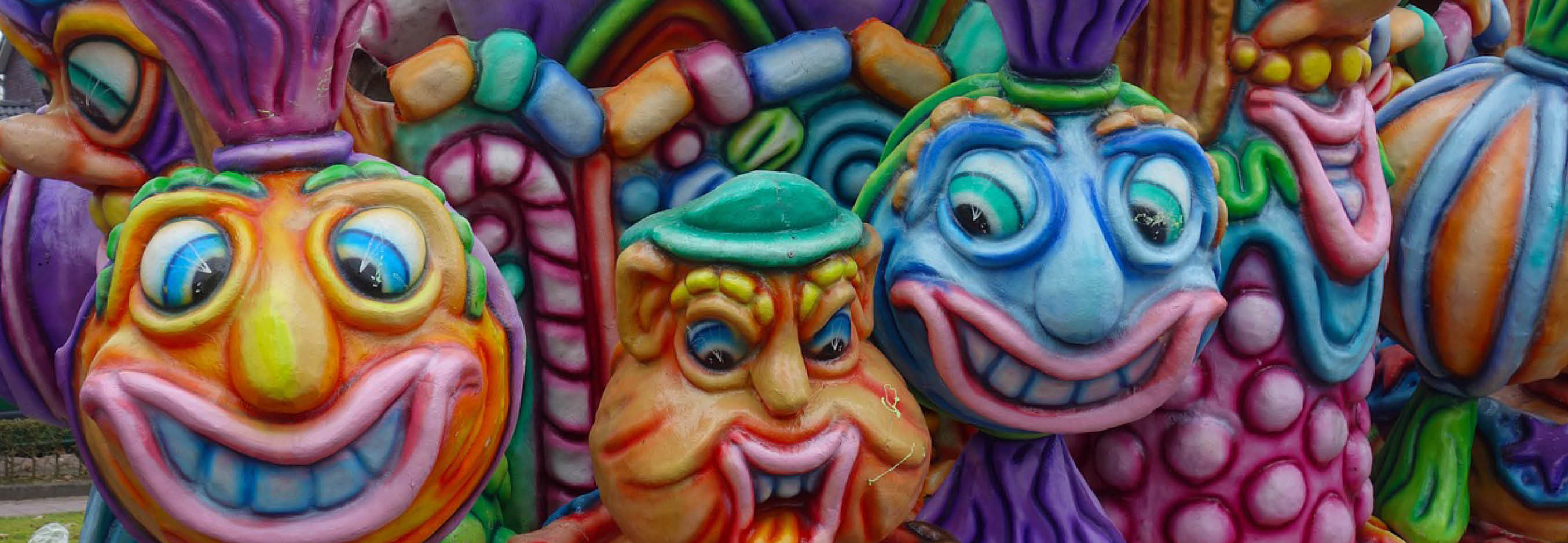  &Mu;&epsilon;&sigma;&omicron;&lambda;ό&gamma;&gamma;&iota; - &Kappa;&alpha;&rho;&nu;&alpha;&beta;ά&lambda;&iota; &Pi;ά&tau;&rho;&alpha;&sigmaf;  