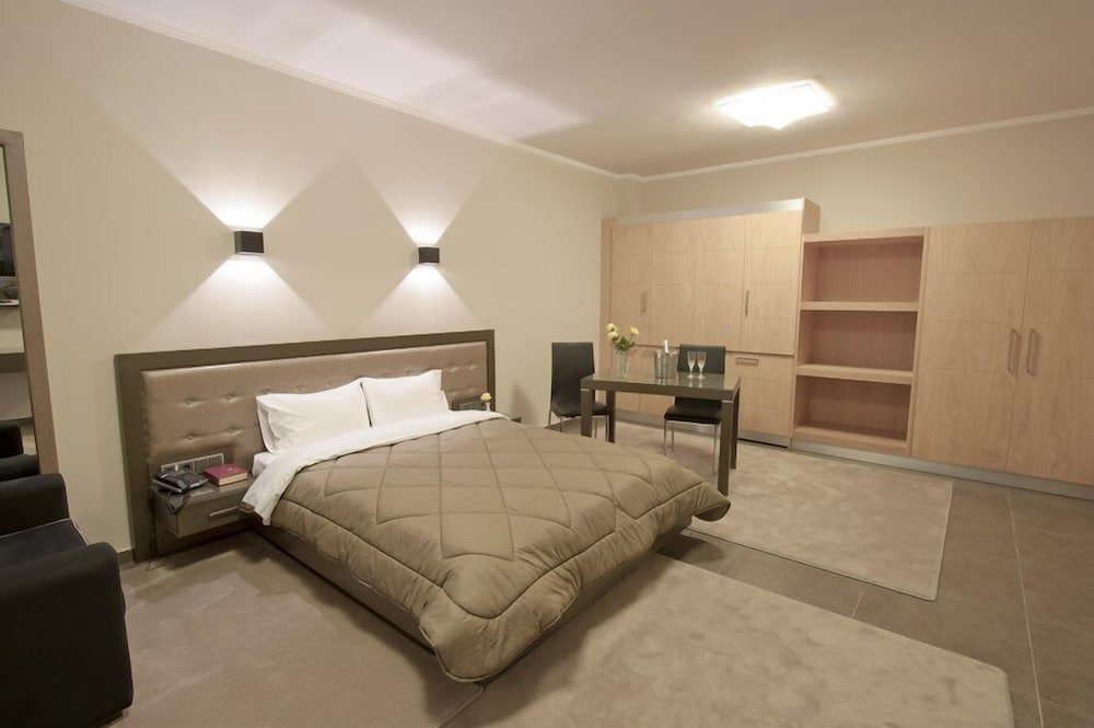 Castello Hotel, 3* | Patra