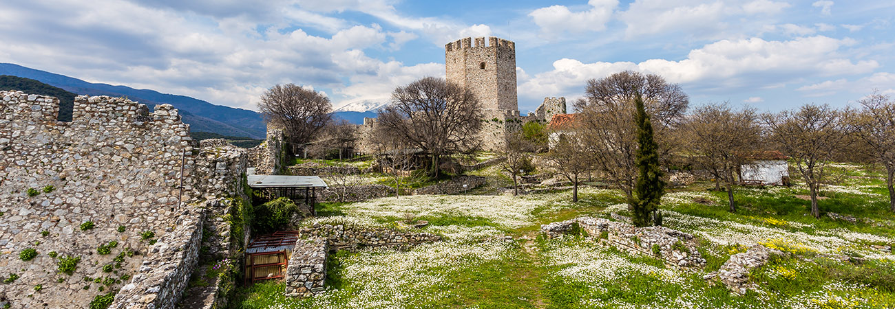 8 Greece castles with unique history