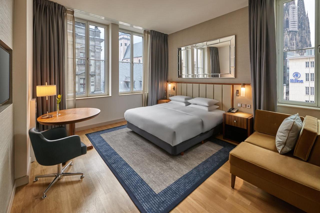 Hilton Cologne, 5*  Hilton Cologne, 5*