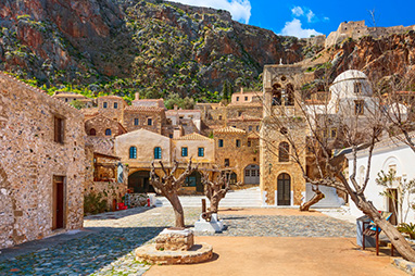 Peloponissos - Monemvasia - In the two squares