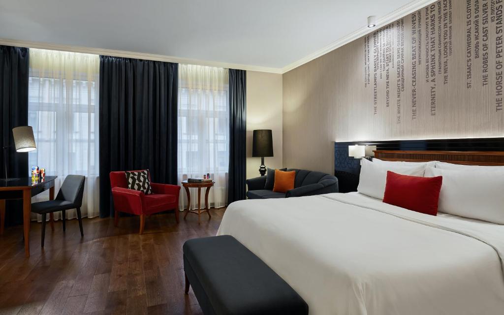 Renaissance St. Petersburg Baltic Hotel, 5*