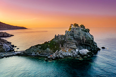 Sporades  - Skopelos - Churches