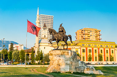 Albania-Tirana-Πλατεία Σκάντερμπεγκ
