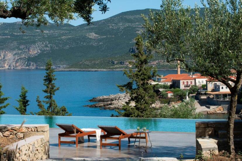 Diapori Suites Hotel 4*| Mani