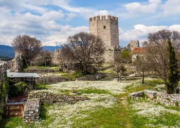 8 κάστρα της Ελλάδας με μοναδική ιστορία