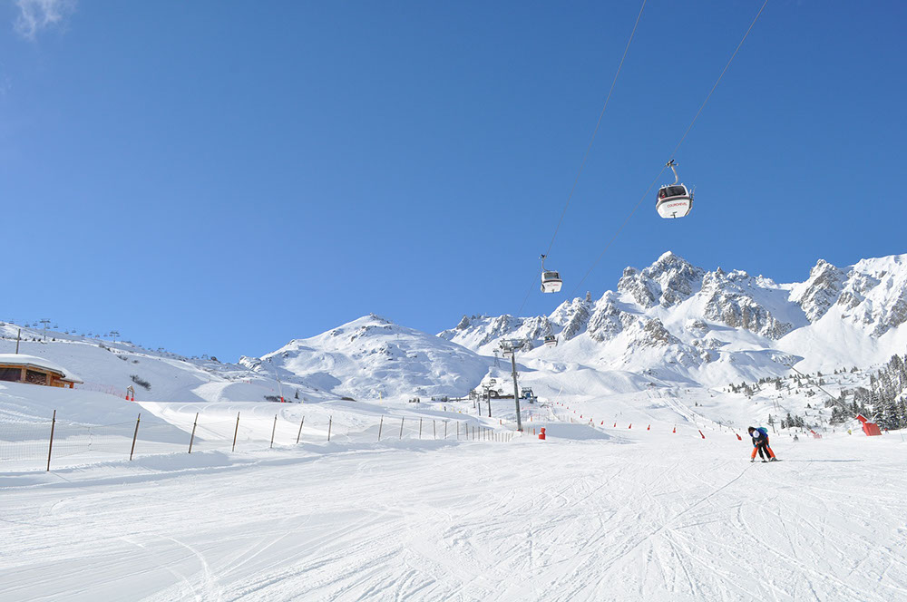 ski 4188832 1920