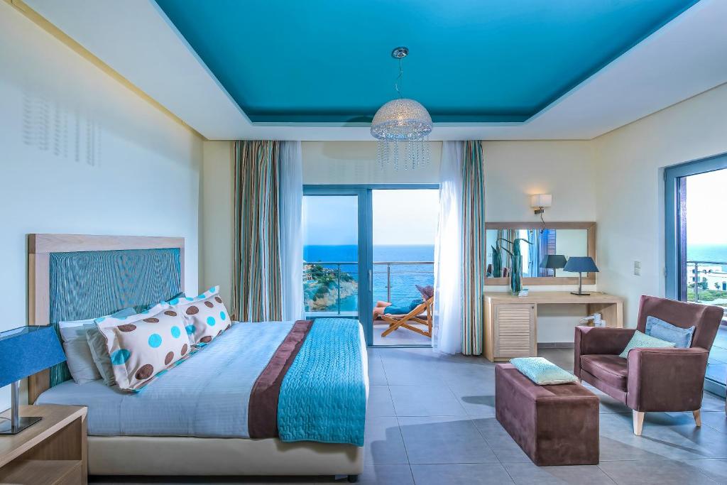 Blue Bay 4